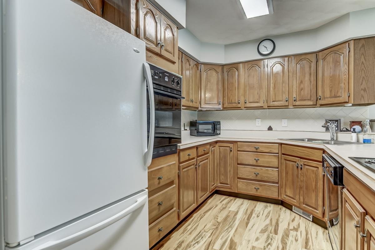 120 Como Lane Springfield, IL 62703 - Photo 11 of 40