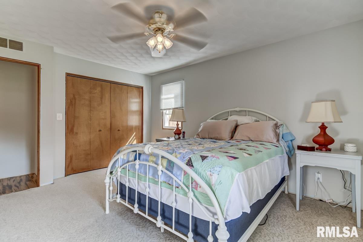 120 Como Lane Springfield, IL 62703 - Photo 19 of 40