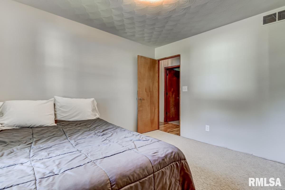 120 Como Lane Springfield, IL 62703 - Photo 22 of 40