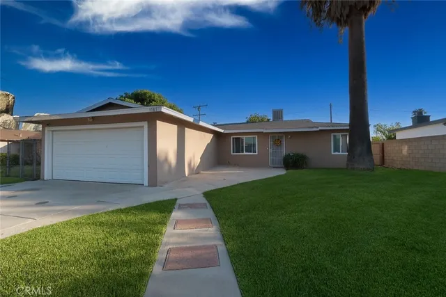$520,000 | 1083 Lorraine Place, Rialto, CA 92376
