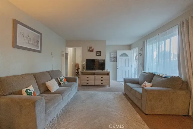 $520,000 | 1083 Lorraine Place, Rialto, CA 92376