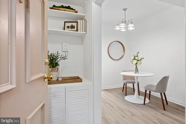 $270,000 | 4358 North Pershing Drive, Unit 43583, Arlington, VA 22203