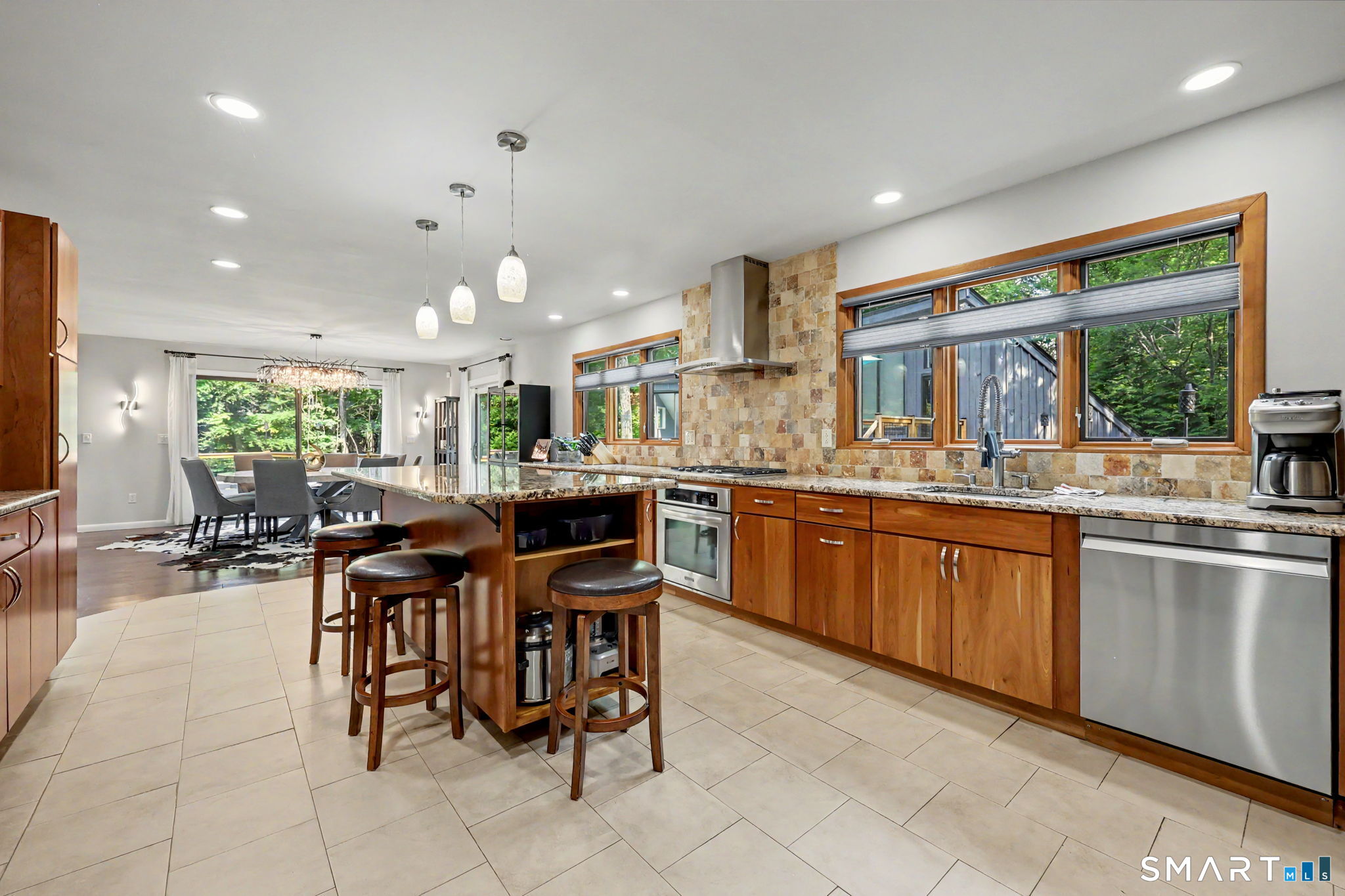 Undisclosed Address Ridgefield, CT 06877 - Photo 11 of 40 Gallery Image 11