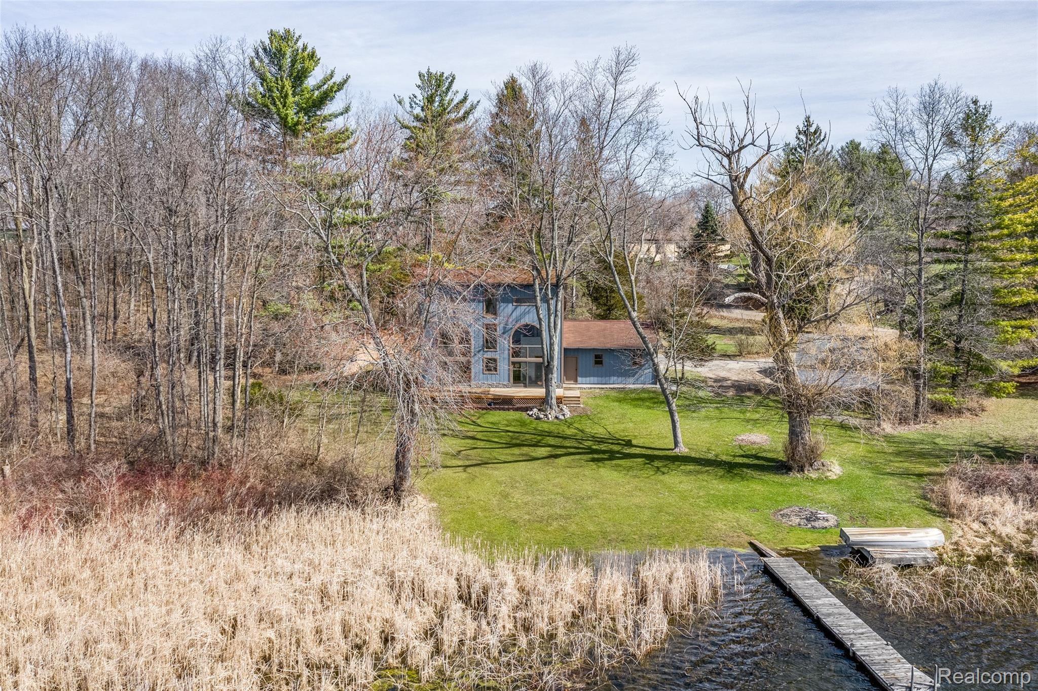 4100 Pardee Lake Road Howell, MI 48843 - Photo 26 of 35 Drone6.jpg
