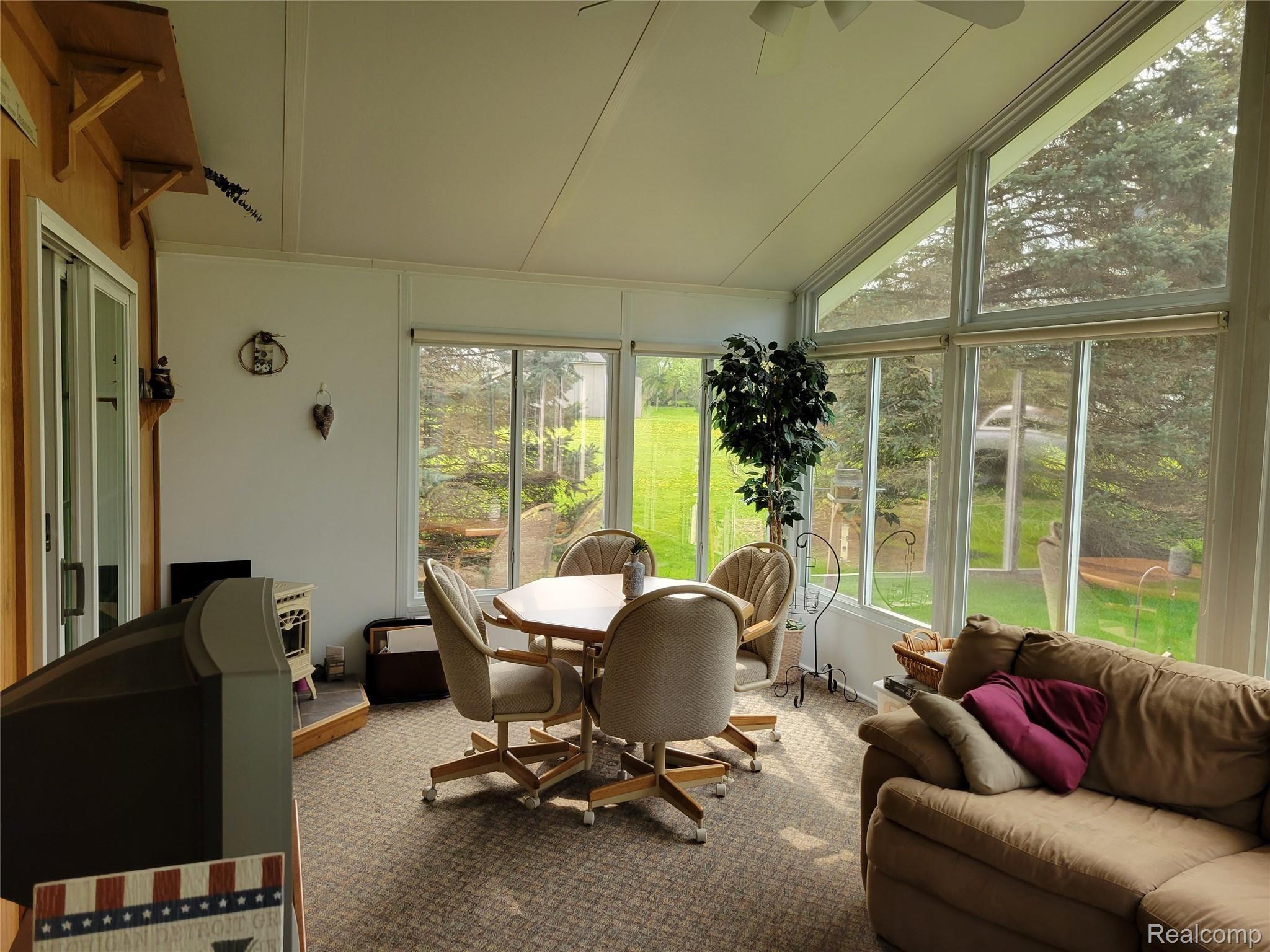 1310 Bowers Road Lapeer, MI 48446 - Photo 23 of 55 20220511_094333.jpg