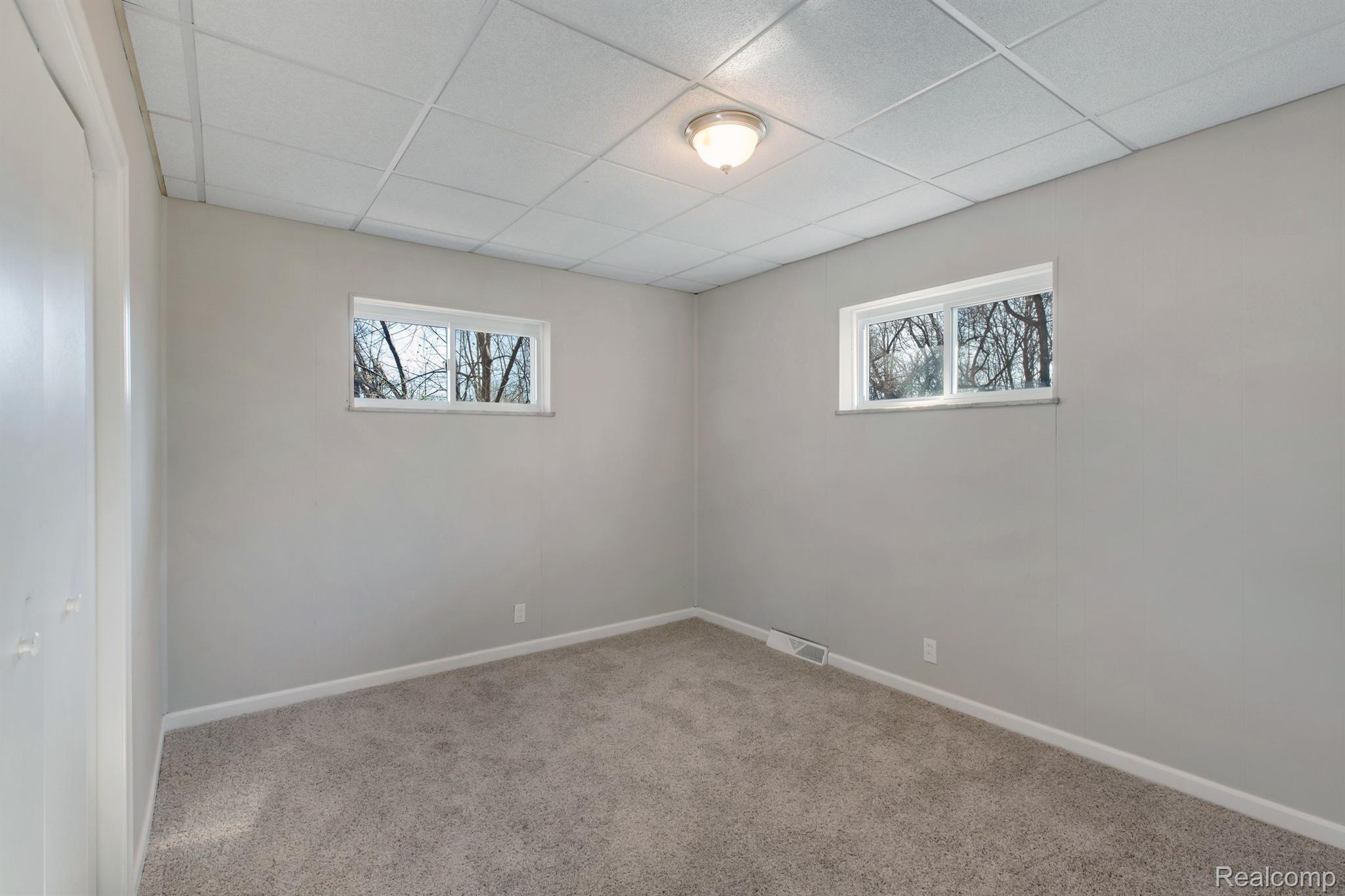31130 Henry Ruff Road Romulus, MI 48174 - Photo 21 of 23 Gallery Image 21