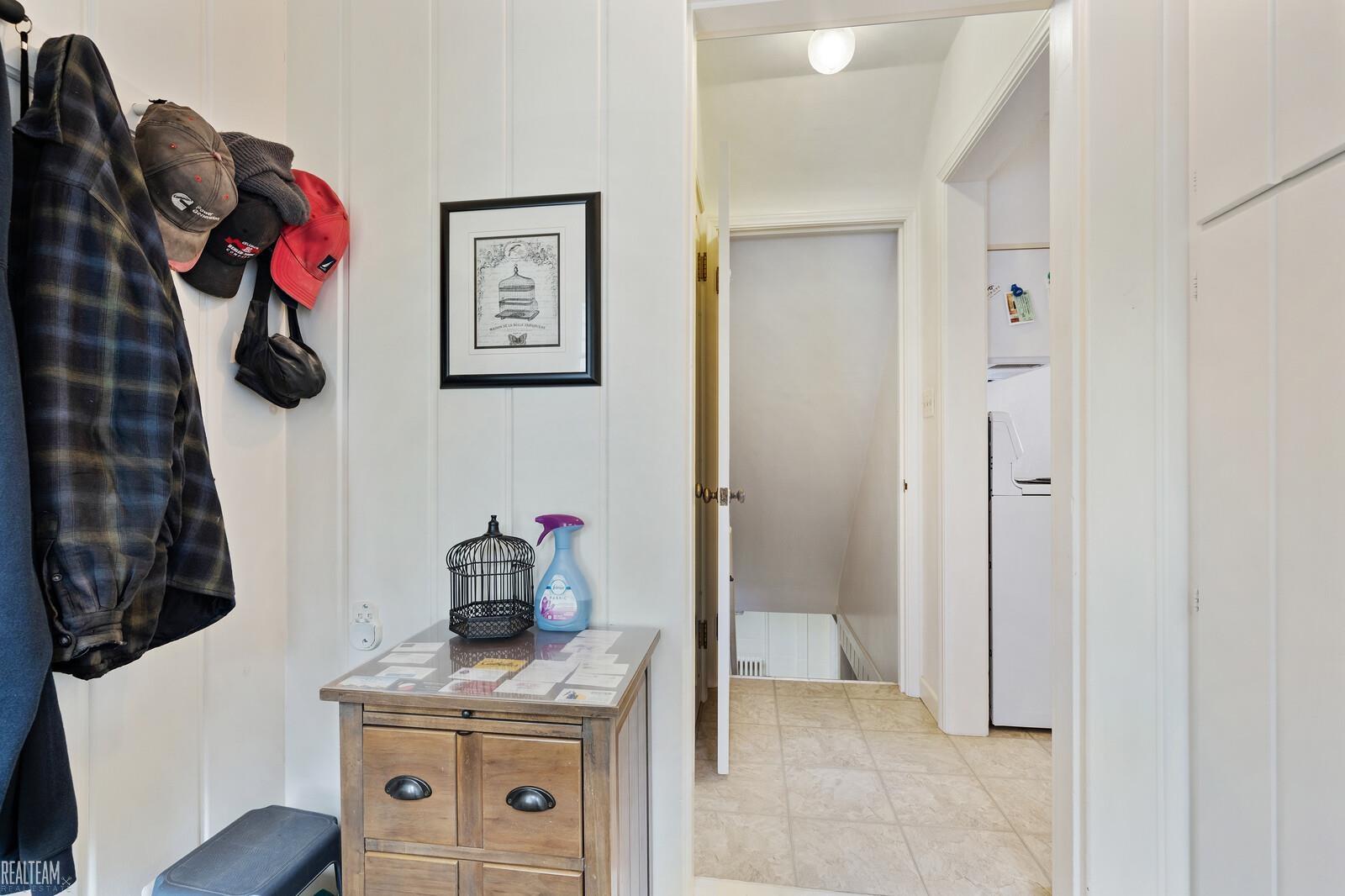 22395 Hall Road Macomb, MI 48042 - Photo 22 of 53