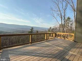 $725,000 | 4075 Supinlick Ridge Road, Mount Jackson, VA 22842