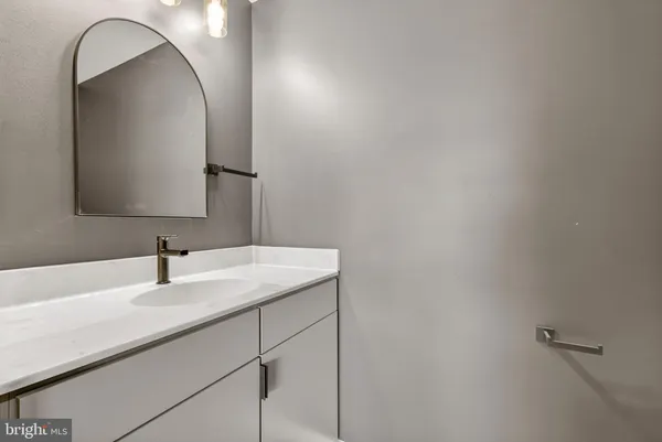 $725,000 | 4075 Supinlick Ridge Road, Mount Jackson, VA 22842