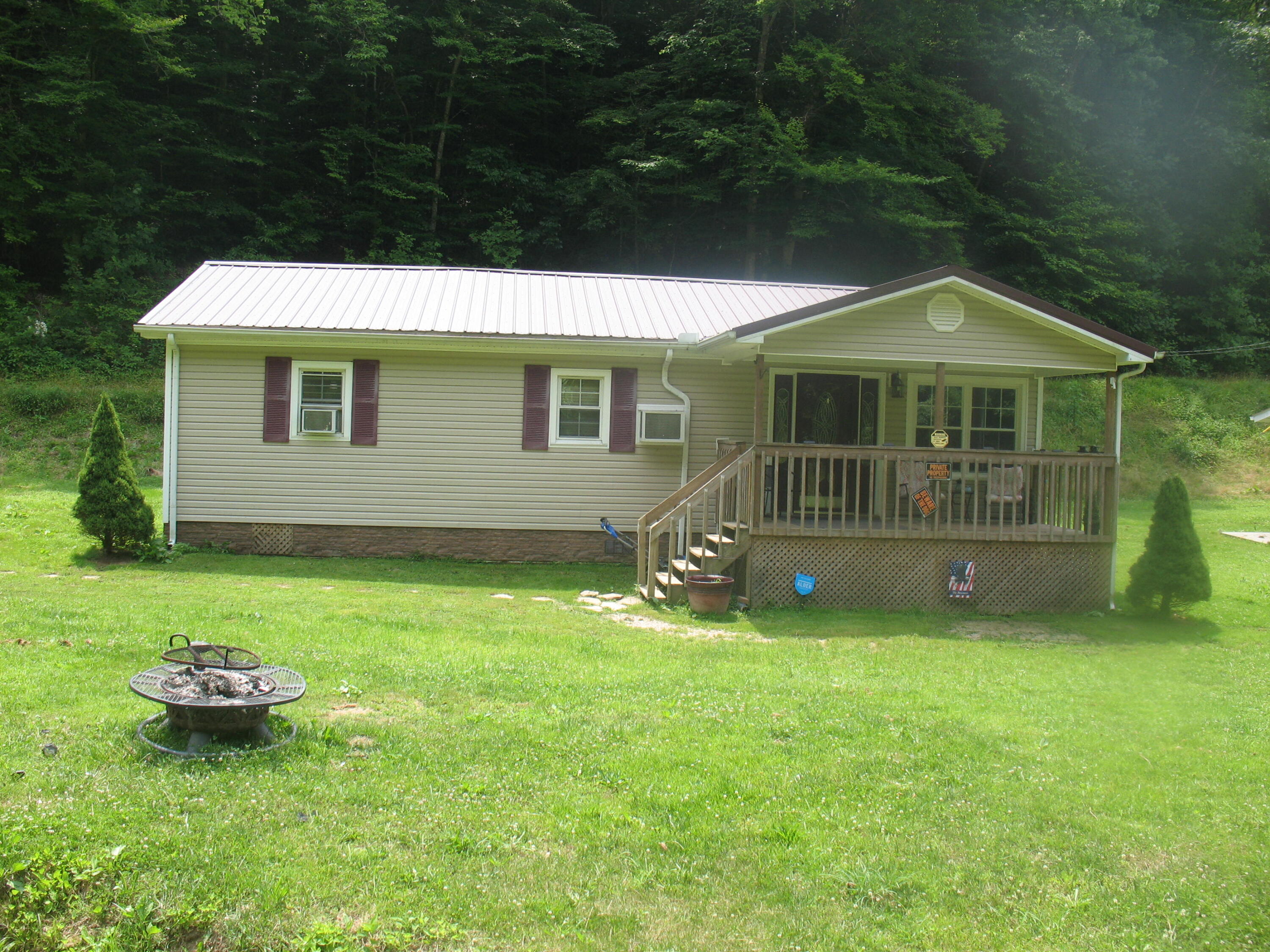 1164 Darby Branch Road Manchester, KY 40962 - Photo 16 of 32 IMG_4806