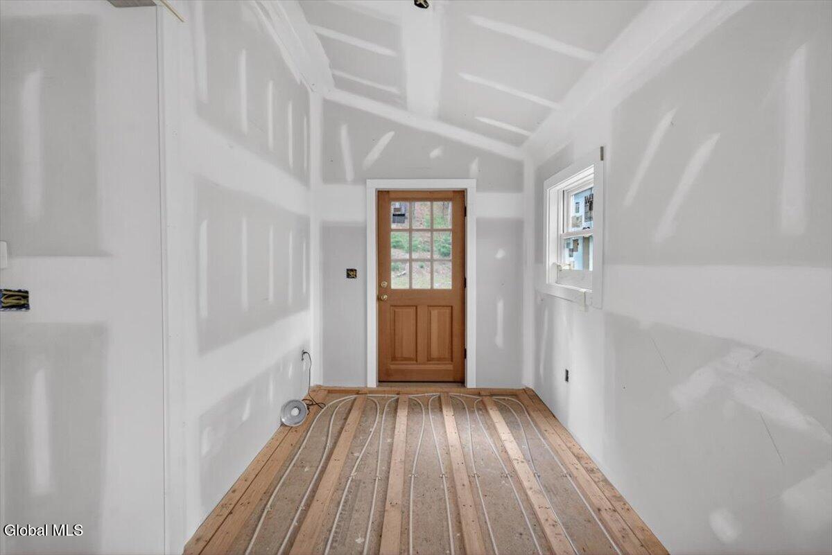235 Colfax Road Jackson, NY 12816 - Photo 5 of 53 06-DSC09098