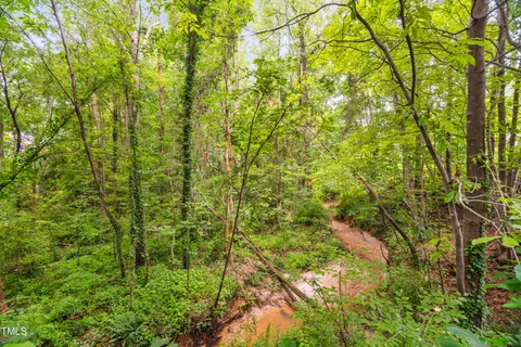 $222,000 | 1901 Trailwood Heights Lane, Unit 304, Raleigh, NC 27603