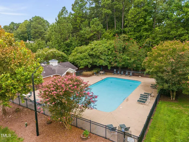 $222,000 | 1901 Trailwood Heights Lane, Unit 304, Raleigh, NC 27603