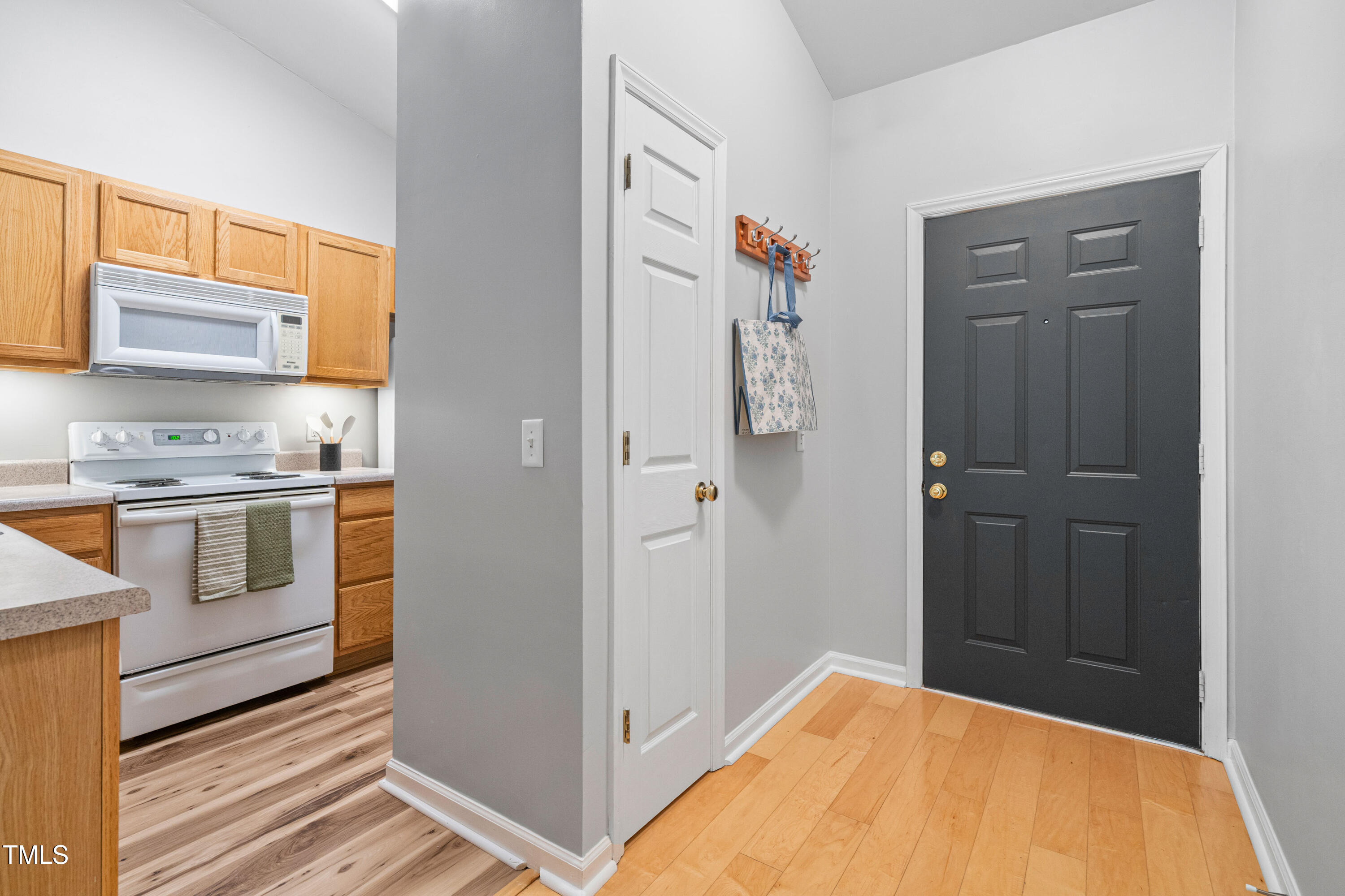 1901 Trailwood Heights Lane, Unit 304 Raleigh, NC 27603 - Photo 7 of 47 20-print-1901-trailwood-heights-ln-304