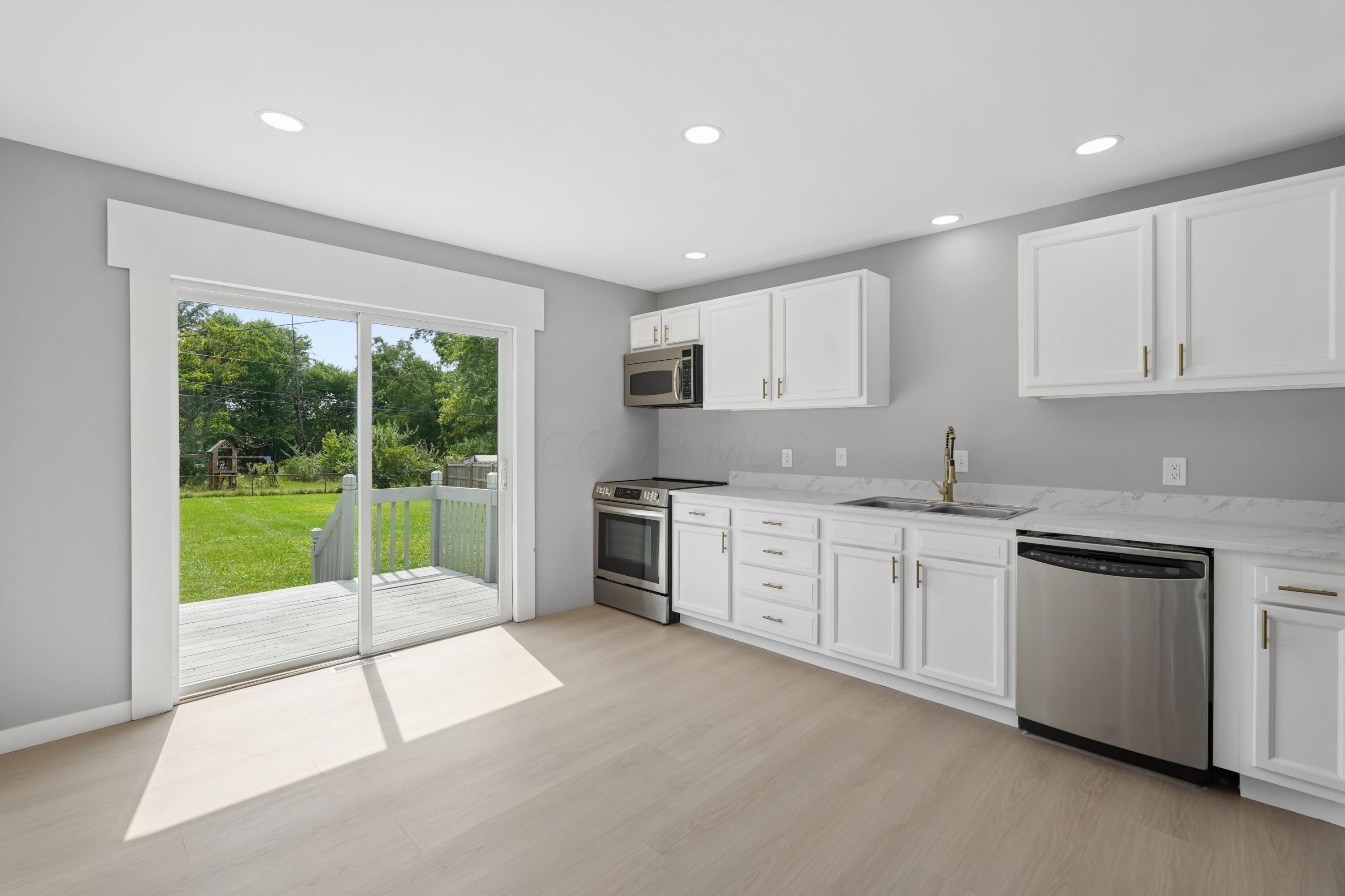 3399 Clime Road Columbus, OH 43223 - Photo 8 of 30 10-print-3399-clime-rd