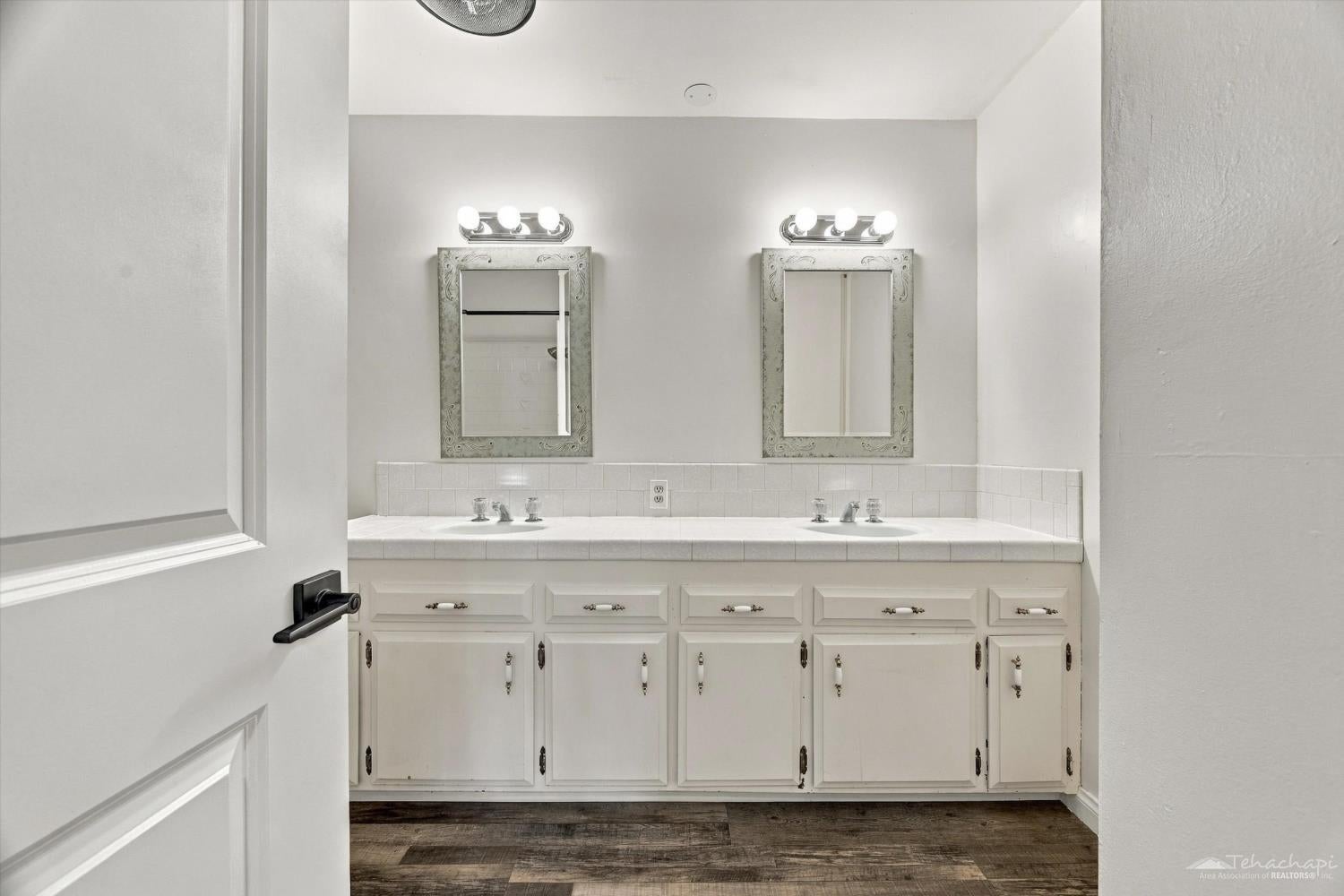 23492 Cummings Valley Road Tehachapi, CA 93561 - Photo 24 of 48 Gallery Image 24