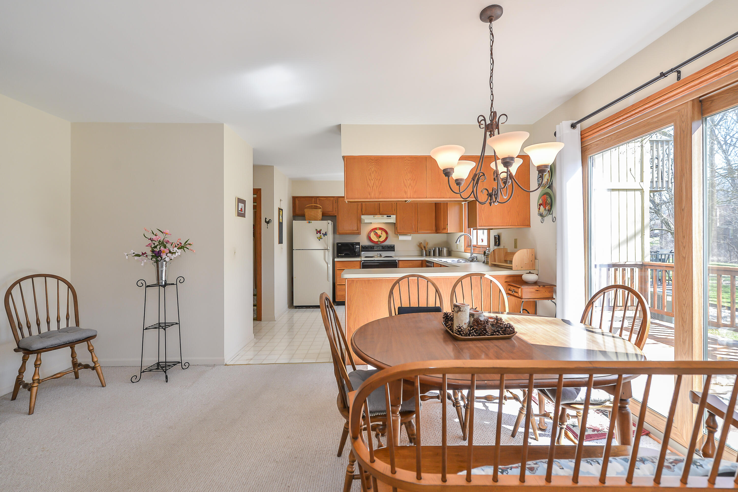 2143 Rochelle Park Drive Rochester Hills, MI 48309 - Photo 8 of 34 DSC_8278