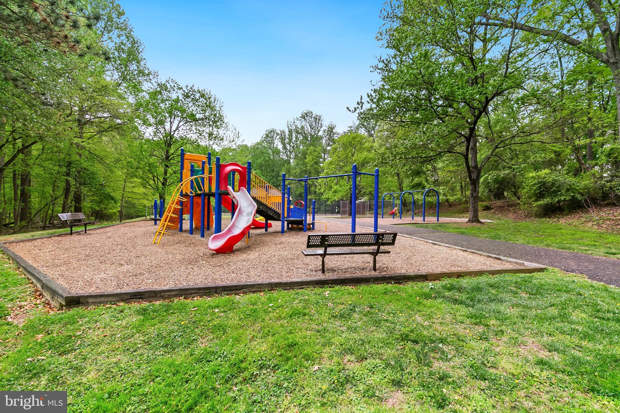 1004 Windmill Lane Silver Spring, MD 20905 - Photo 55 of 60 a park with wooden bench and trees