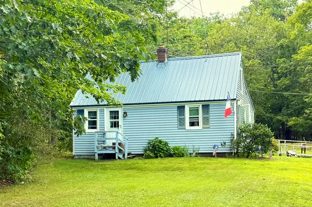 $290,000 | 74 Hearn Road, Saco, ME 04072