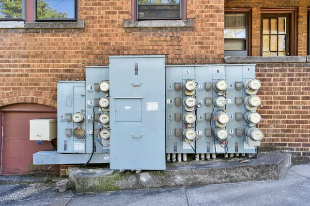 $157,000 | 1400 Duncan Avenue, Unit 9, Chattanooga, TN 37404