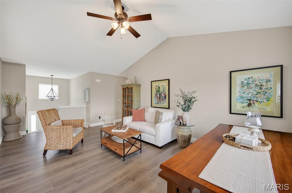 191 Ridgeview Drive St. Robert, MO 65584 - Photo 10 of 49