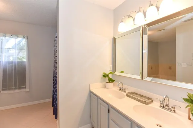 $499,900 | 24 Lake Vista Way, Ormond Beach, FL 32174