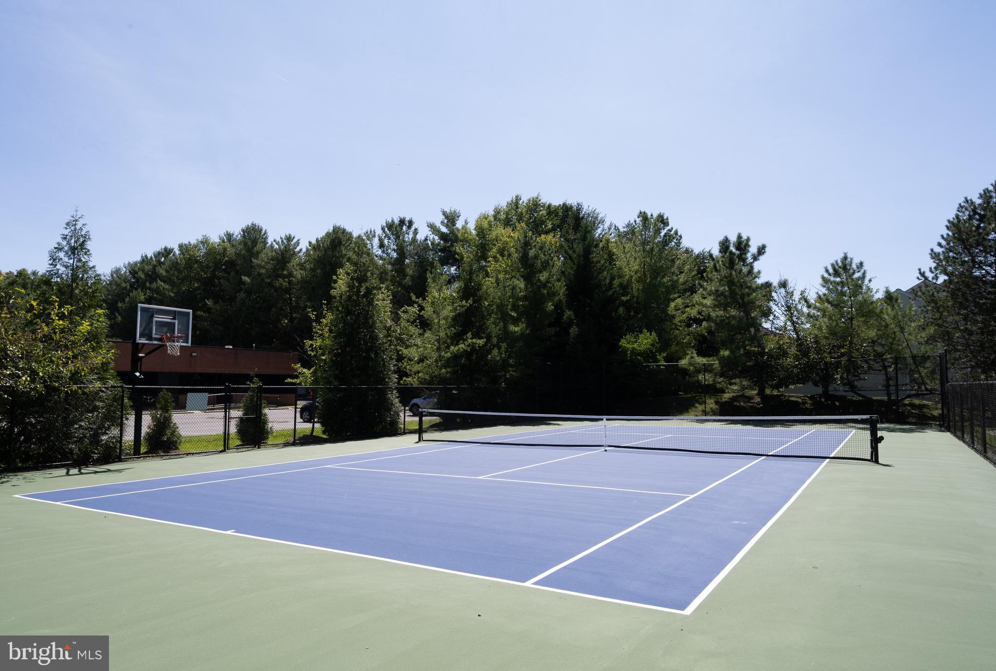 12396 Brown Fox Way Reston, VA 20191 - Photo 34 of 35 Community Tennis Court