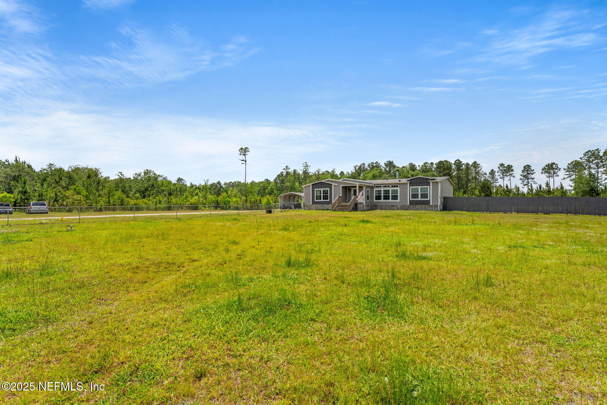 15608 Forest Trail Road Jacksonville, FL 32234 - Photo 3 of 38 3-web-or-mls-DSC09781