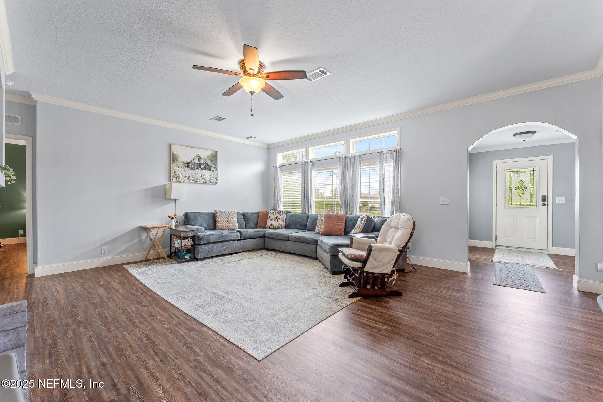 15608 Forest Trail Road Jacksonville, FL 32234 - Photo 4 of 38 8-web-or-mls-DSC09699