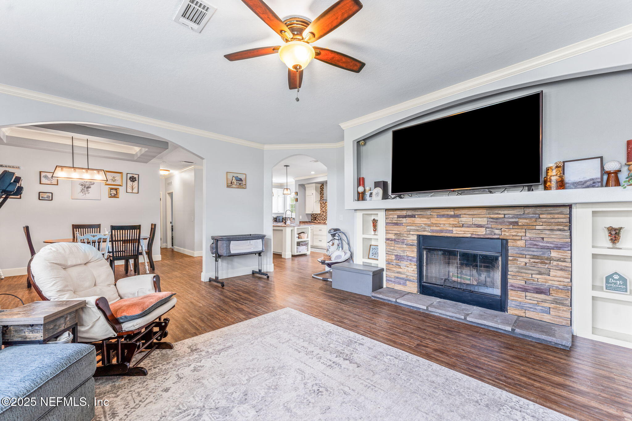 15608 Forest Trail Road Jacksonville, FL 32234 - Photo 7 of 38 6-web-or-mls-DSC09726