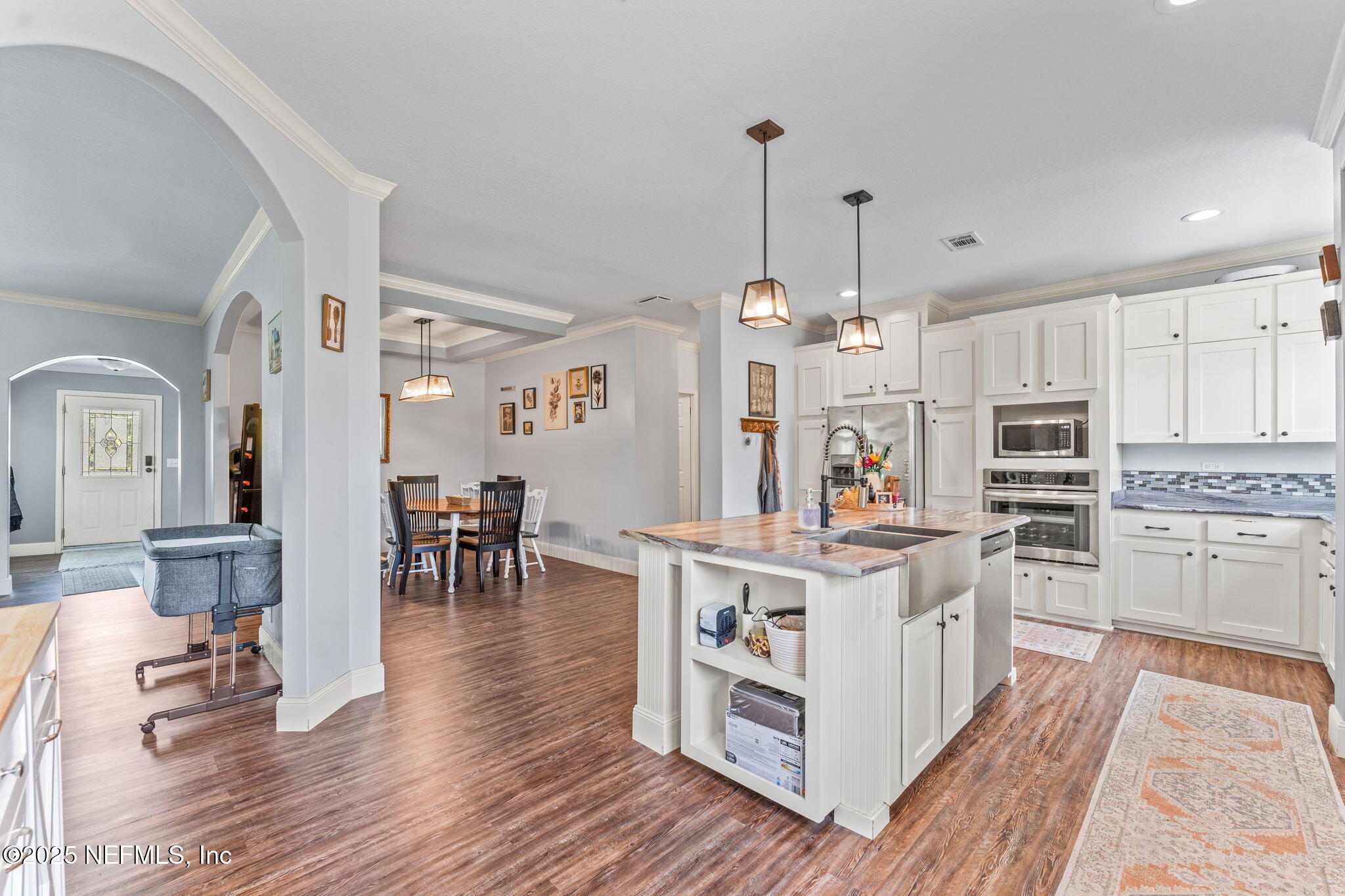 15608 Forest Trail Road Jacksonville, FL 32234 - Photo 9 of 38 9-web-or-mls-DSC09624