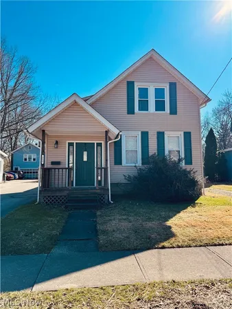 $250,000 | 212 East Bridge Street, Berea, OH 44017