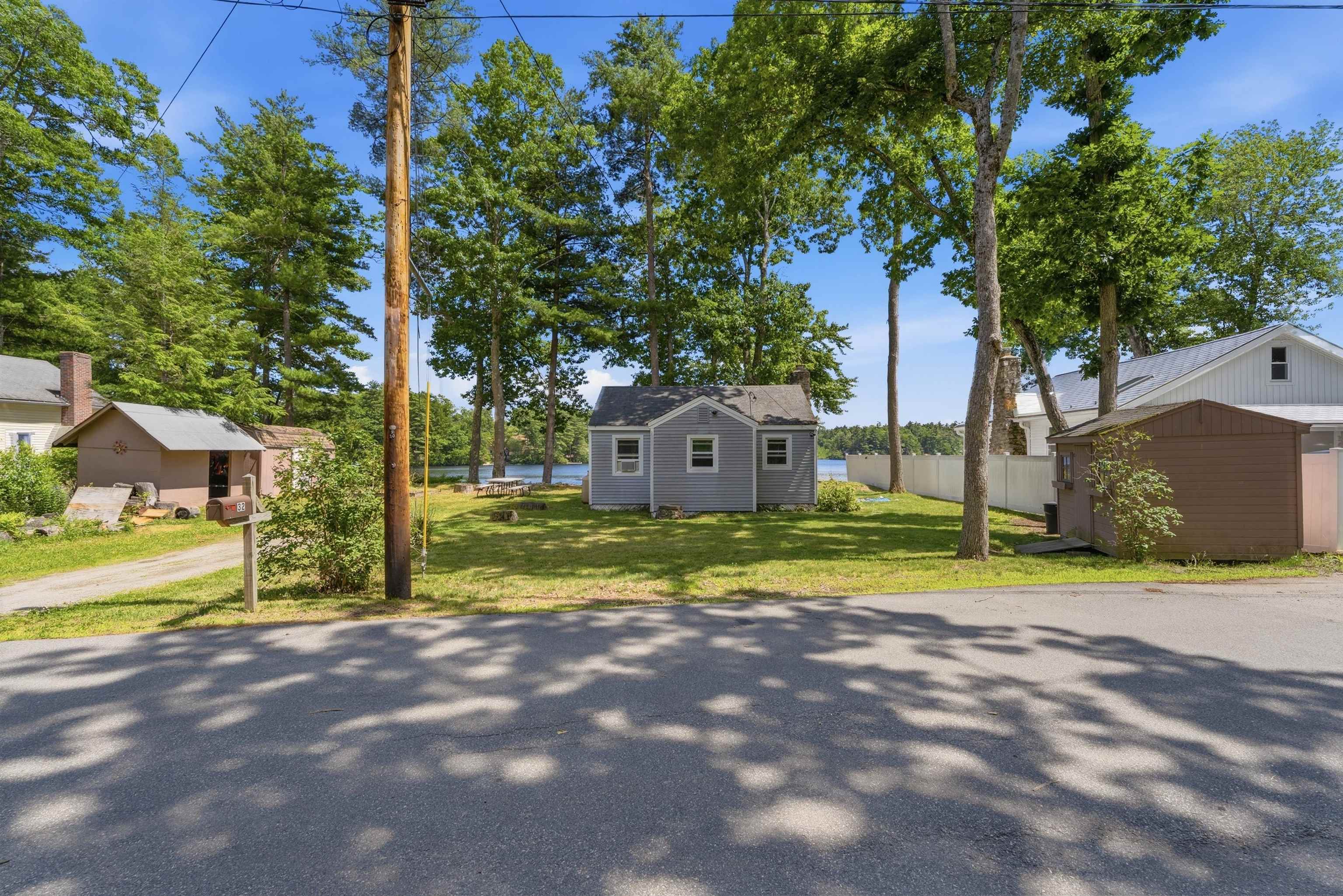 32 North Shore Road Sandown, NH 03873 - Photo 3 of 33 Gallery Image 3