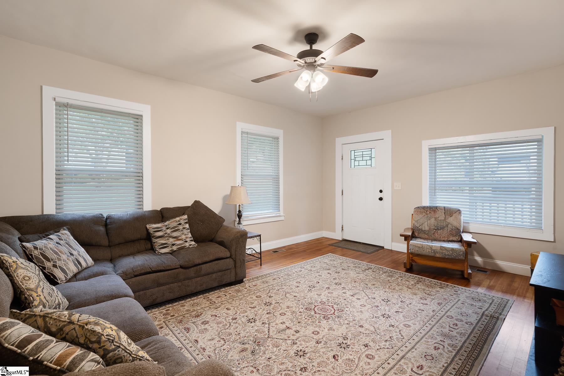 202 South 9th Street Easley, SC 29640 - Photo 4 of 22 Gallery Image 4