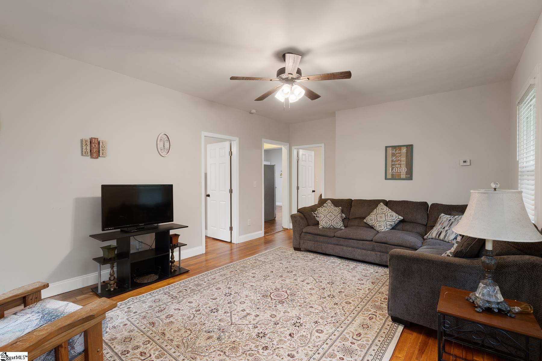 202 South 9th Street Easley, SC 29640 - Photo 6 of 22 Gallery Image 6