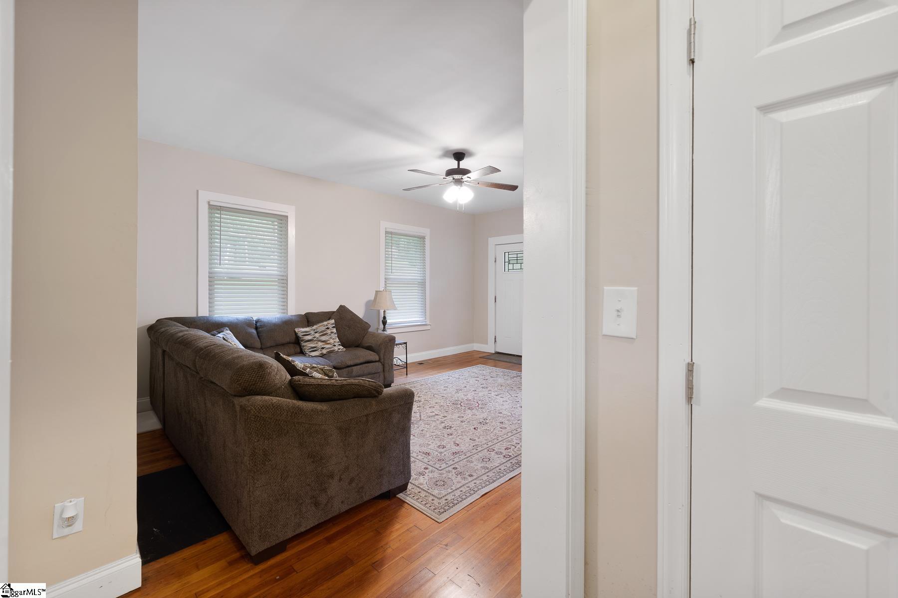 202 South 9th Street Easley, SC 29640 - Photo 7 of 22 Gallery Image 7