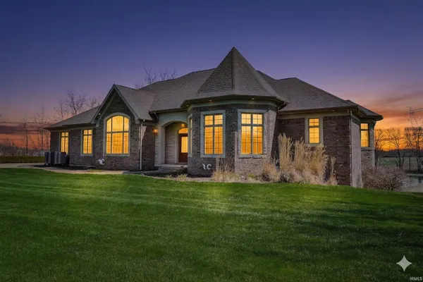 $1,139,540 | 3496 Highway 15, Warsaw, IN 46580