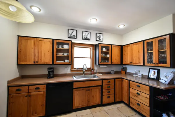 $330,000 | 1529 East Avenue, Red Wing, MN 55066