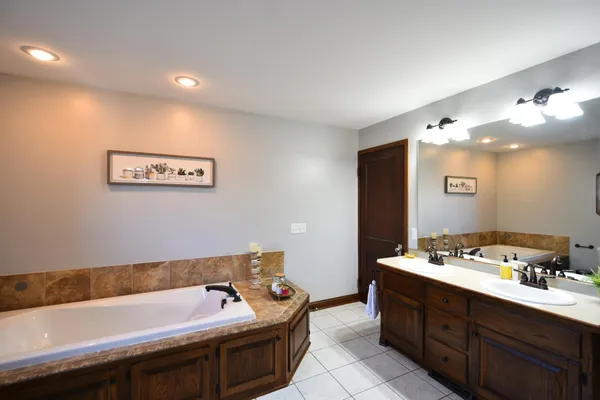 $330,000 | 1529 East Avenue, Red Wing, MN 55066