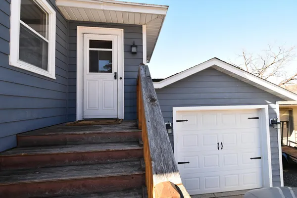 $330,000 | 1529 East Avenue, Red Wing, MN 55066