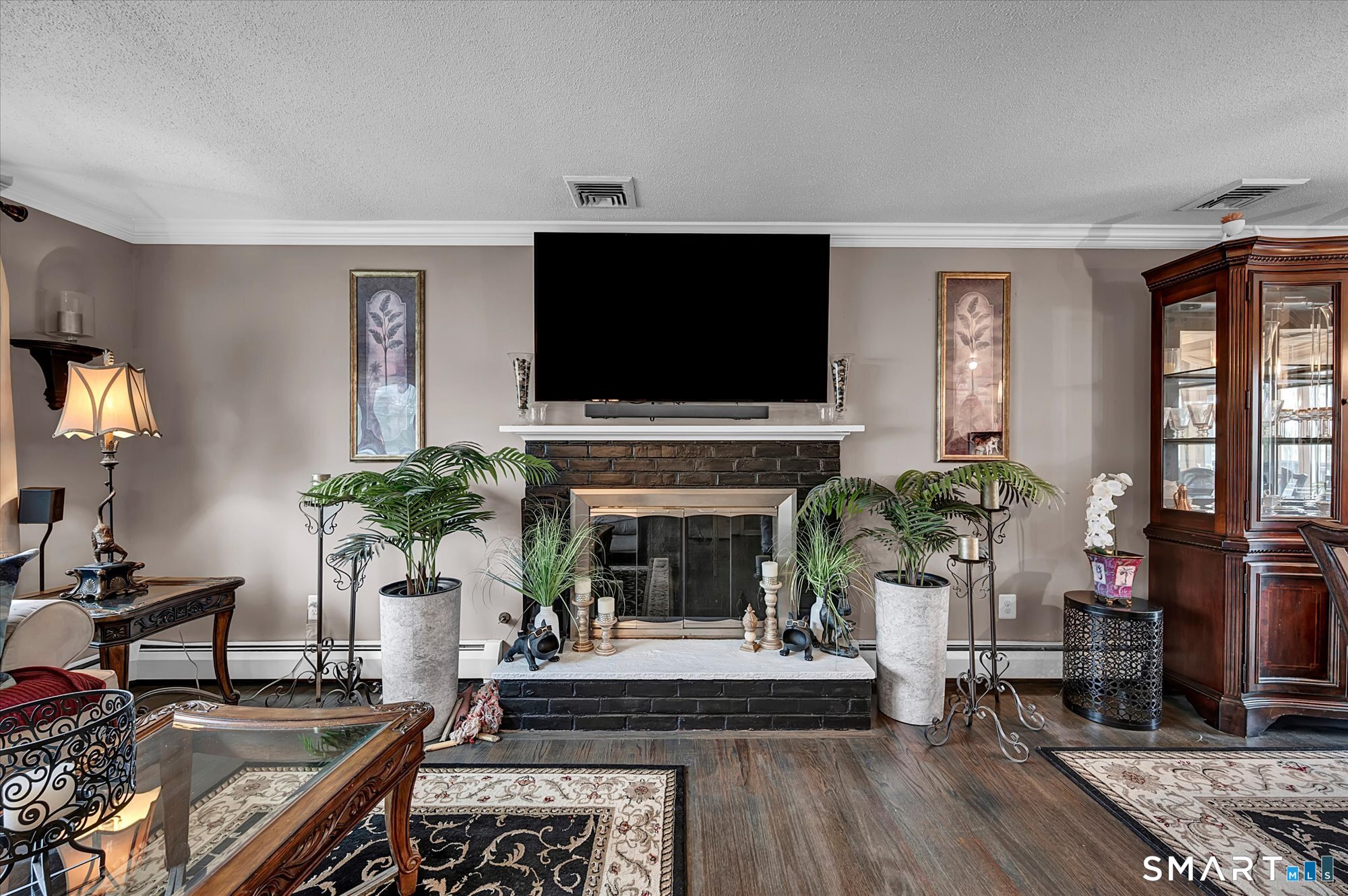 142 Old Stagecoach Road Meriden, CT 06450 - Photo 4 of 40