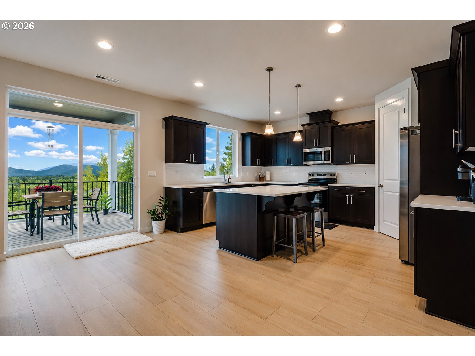 3472 Deerfern Road Eugene, OR 97403 - Photo 13 of 44