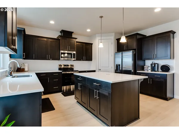 $645,000 | 3472 Deerfern Road, Eugene, OR 97403