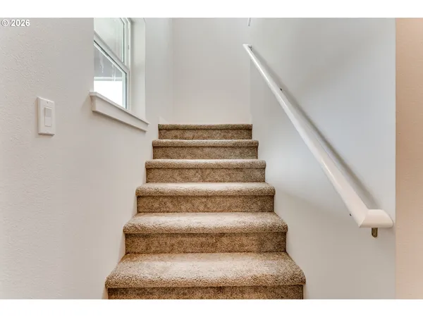 $645,000 | 3472 Deerfern Road, Eugene, OR 97403