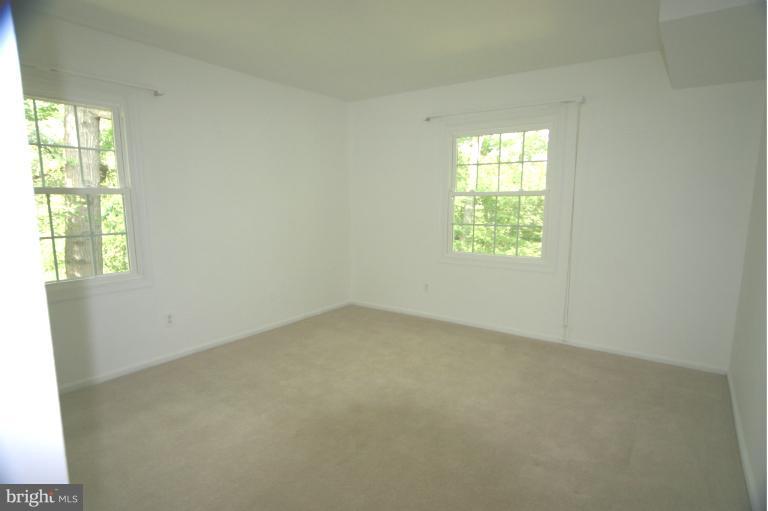 5903 Kingsford Road, Unit G Springfield, VA 22152 - Photo 18 of 23 MBR w/2 Windows