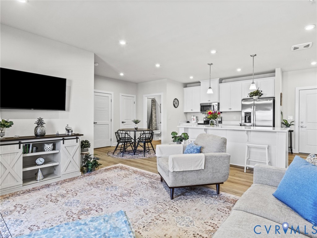 6725 Citory Way, Unit 204 Moseley, VA 23120 - Photo 11 of 29