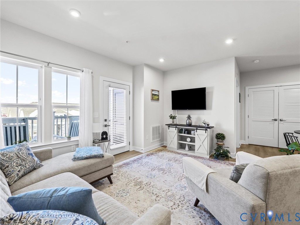 6725 Citory Way, Unit 204 Moseley, VA 23120 - Photo 10 of 29