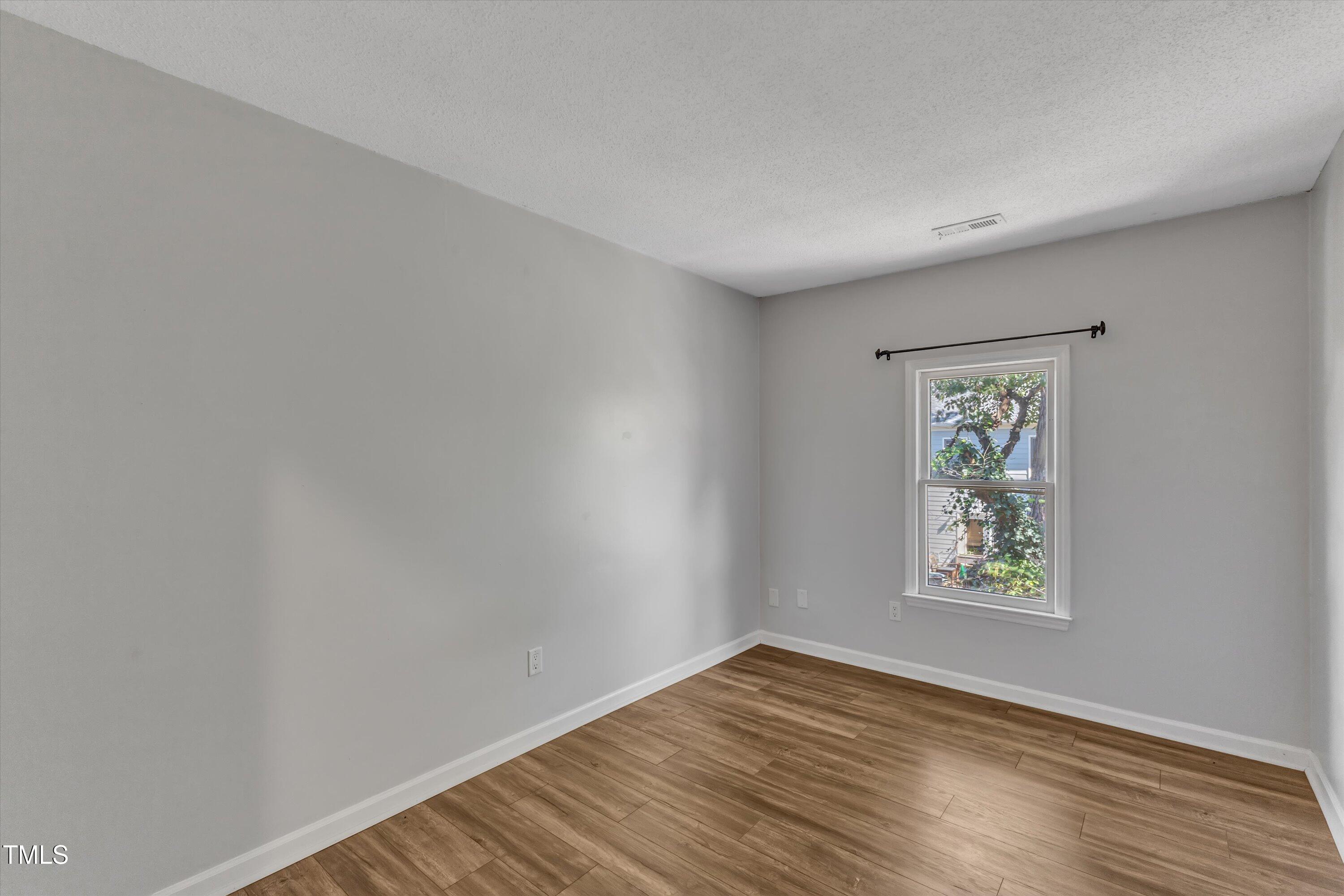 5620 Bridgetowne Way Raleigh, NC 27609 - Photo 24 of 42 25-5620 Bridgetowne-19