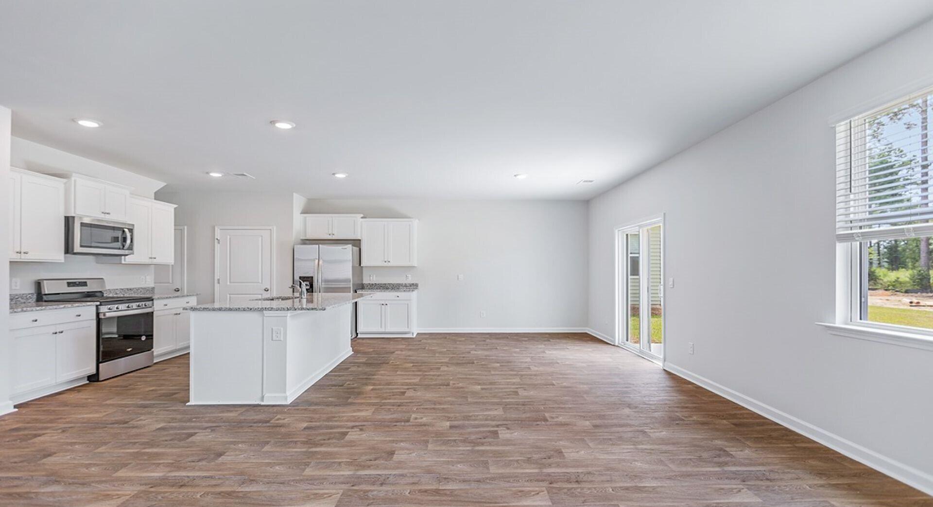 738 Long Blf Road Summerville, SC 29486 - Photo 5 of 41 6