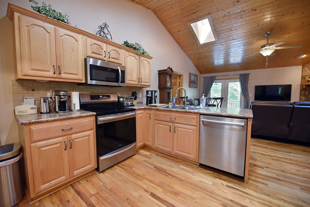71 Red Bud Lane Murphy, NC 28906 - Photo 34 of 53 Gallery Image 34